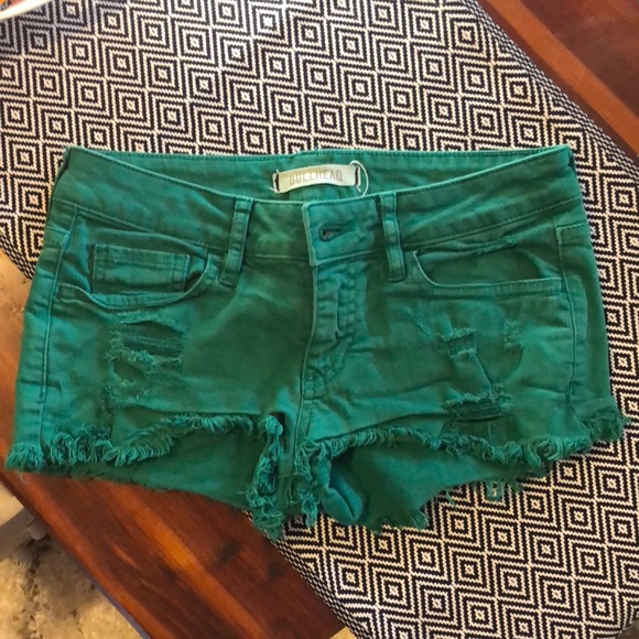 NWOT green Bullhead shorts - Picture 2 of 3